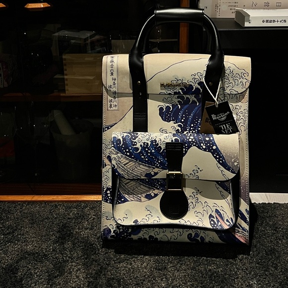 Dr. Martens Handbags - Dr.Martens x The MET "The Great Wave" Leather Bag
